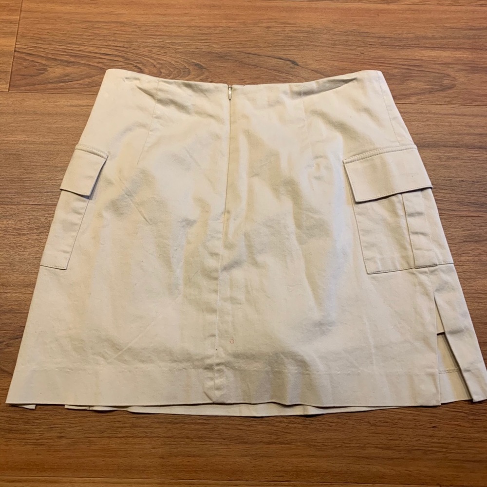 Mini Skirt - Picture 2 of 3